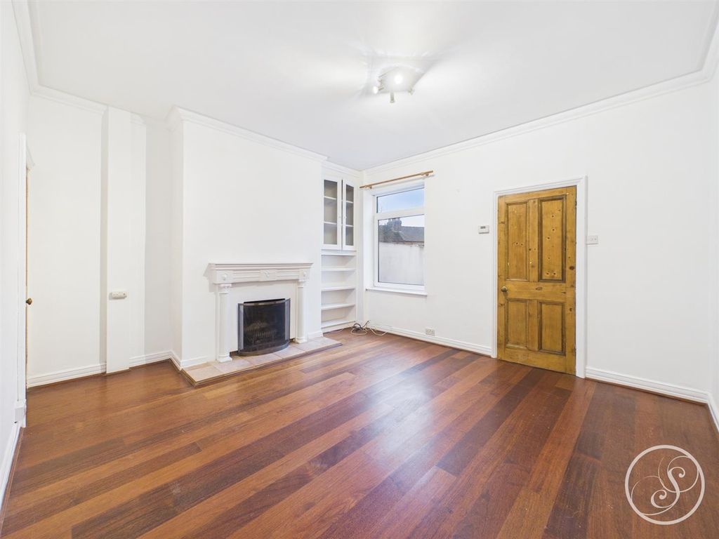 Property photo 2 of 14 Rear Reception Room