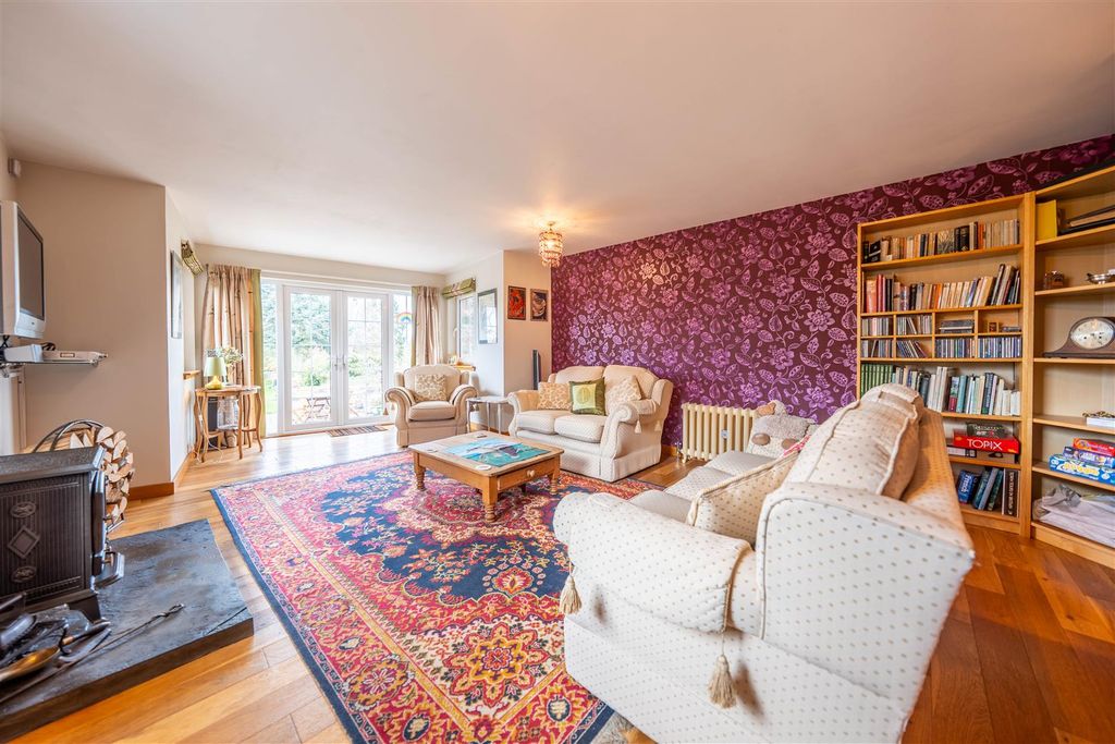 Property photo 3 of 53 Dsc02788-Hdr.Jpg