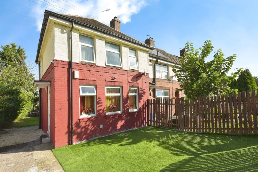Property photo 1 of 11