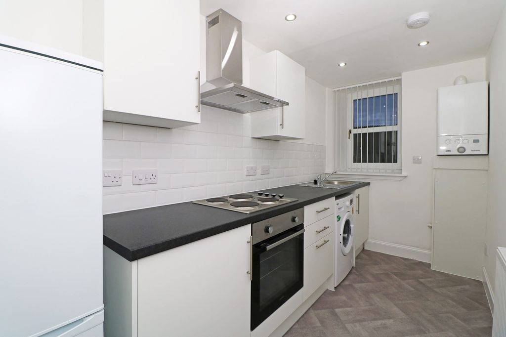 Property photo 2 of 9 Photo 2