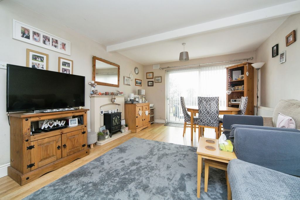 Property photo 2 of 16 Photography
