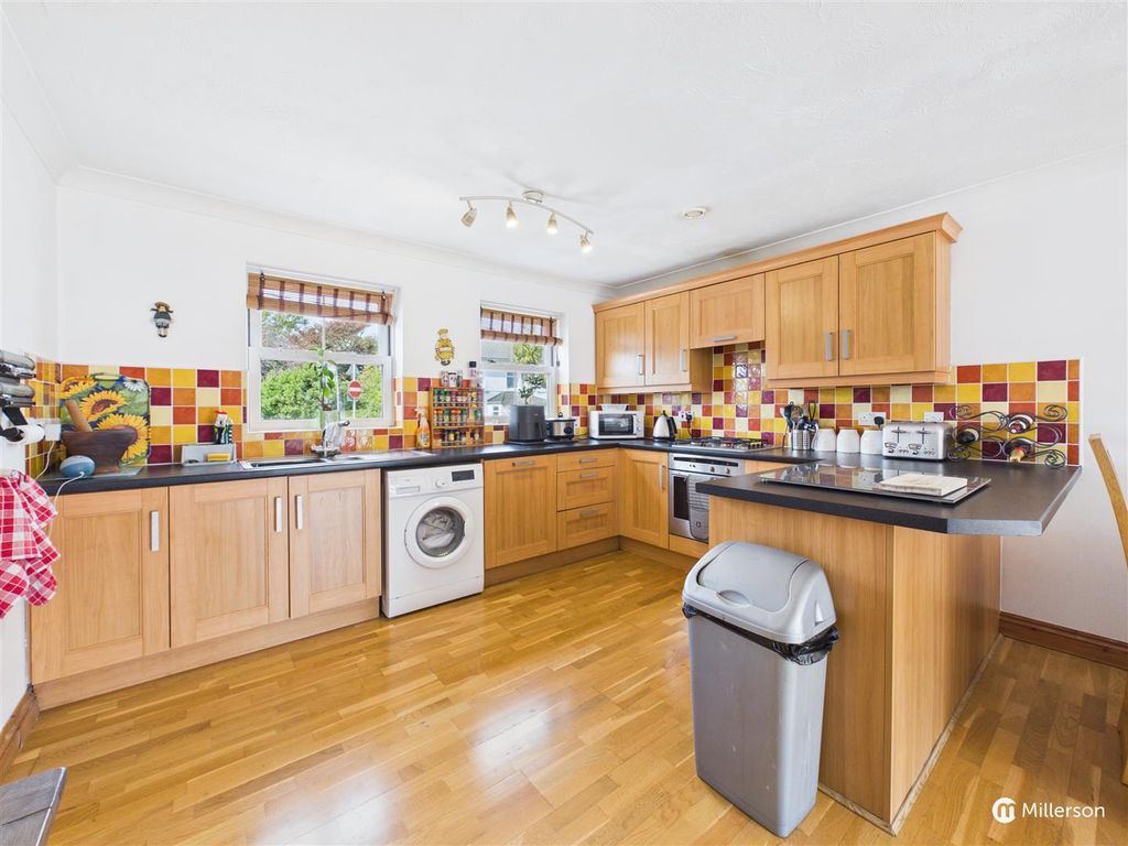 Property photo 3 of 23 Open Plan Kitchen / Lounge Diner