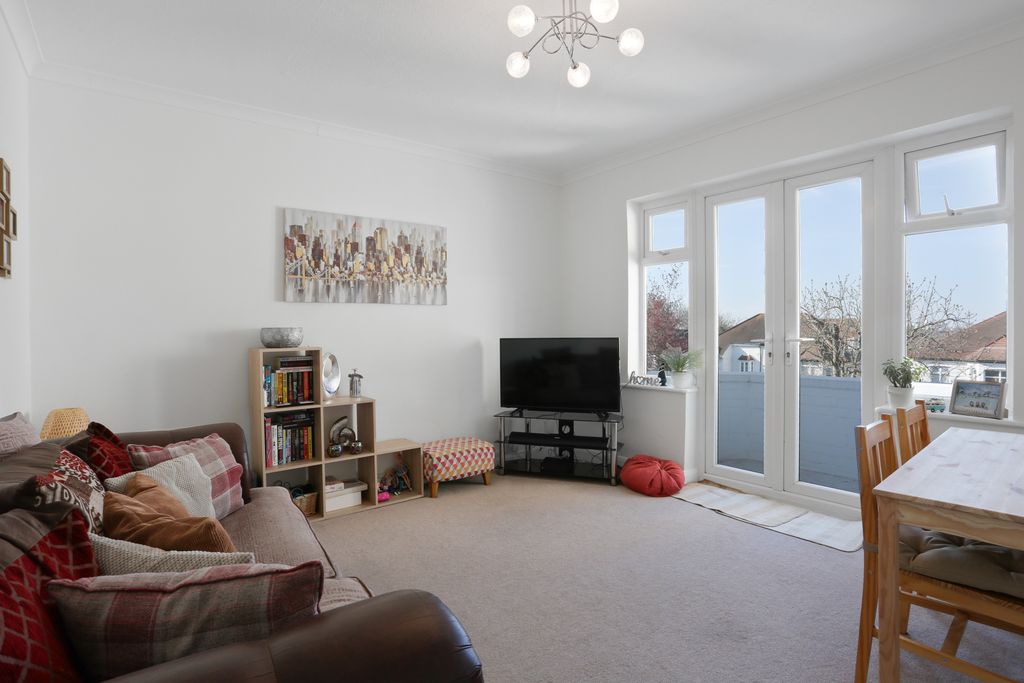 Property photo 2 of 16
