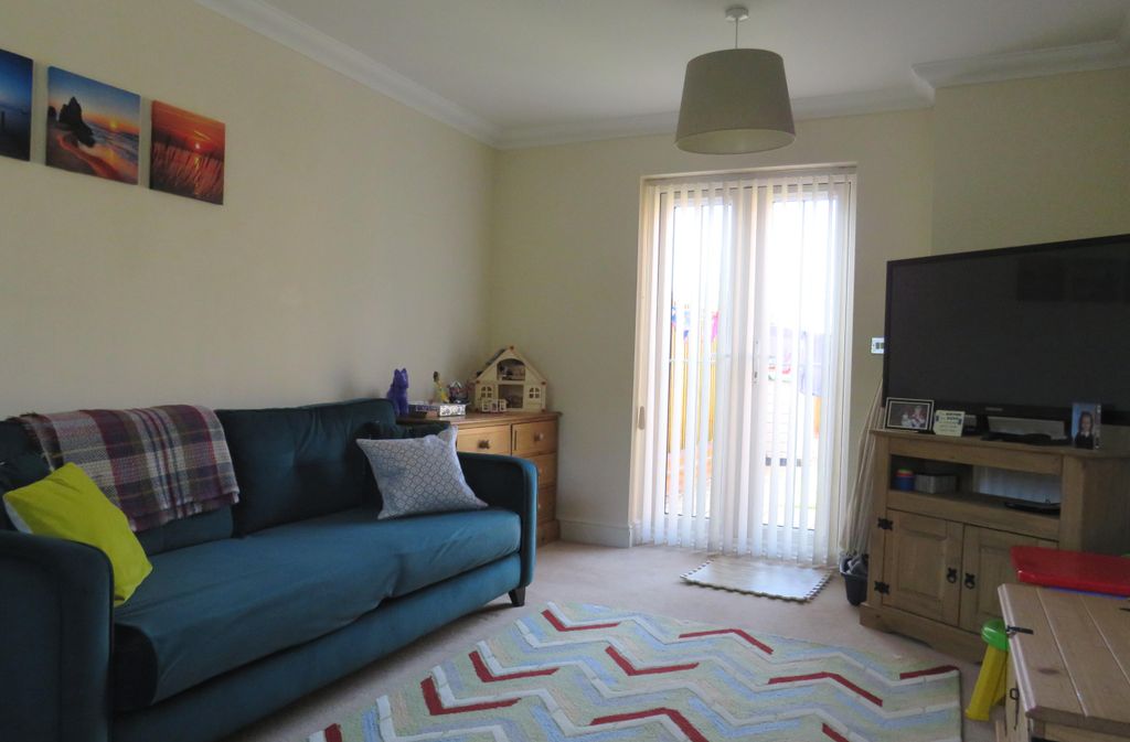 Property photo 3 of 11 Image