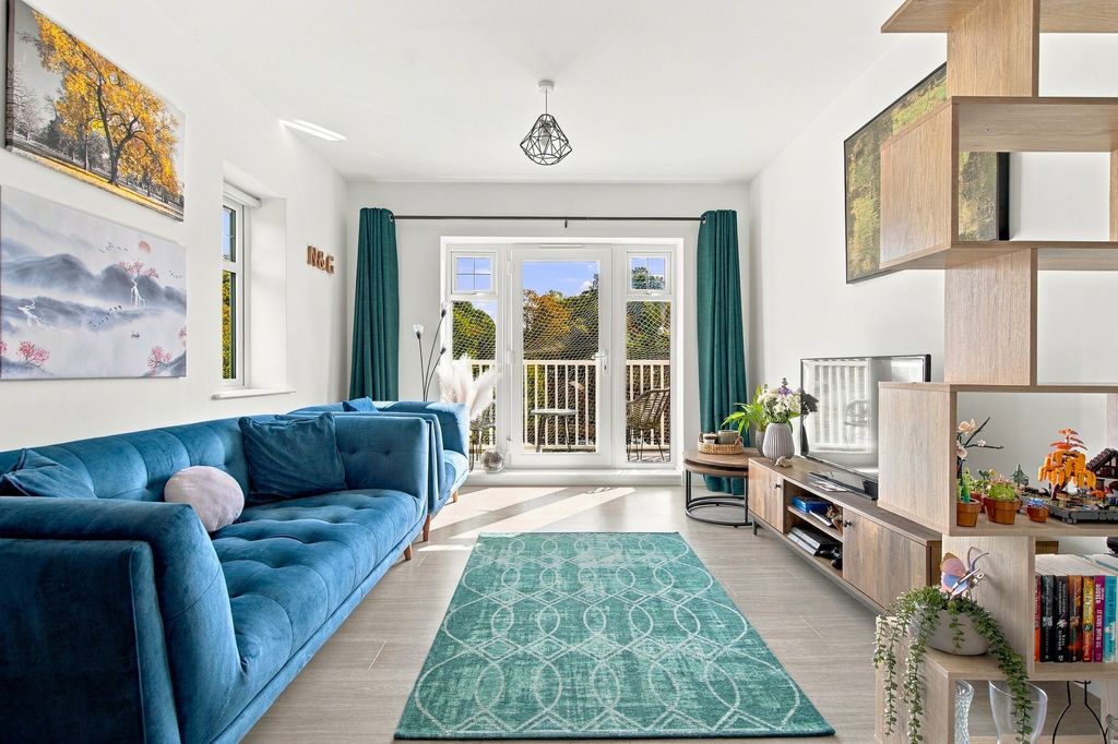 Property photo 2 of 7