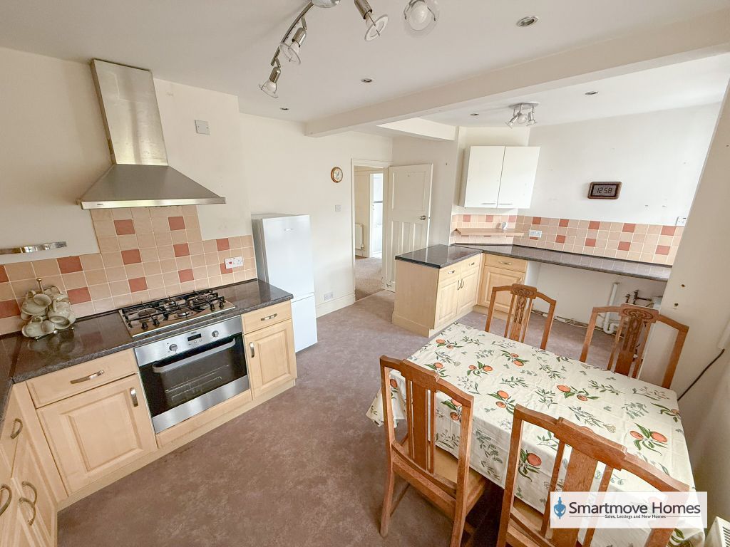 Property photo 2 of 14 Img_2217