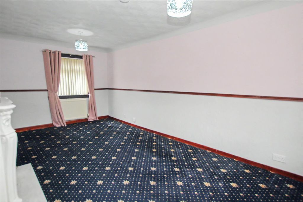 Property photo 3 of 19 3.Jpg