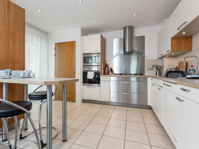 Property photo 3 of 19 1 Dq - Kitchen - Cfp 3.Jpg