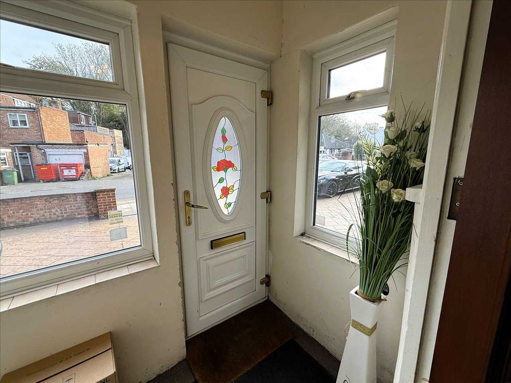 Property photo 3 of 22 Porch