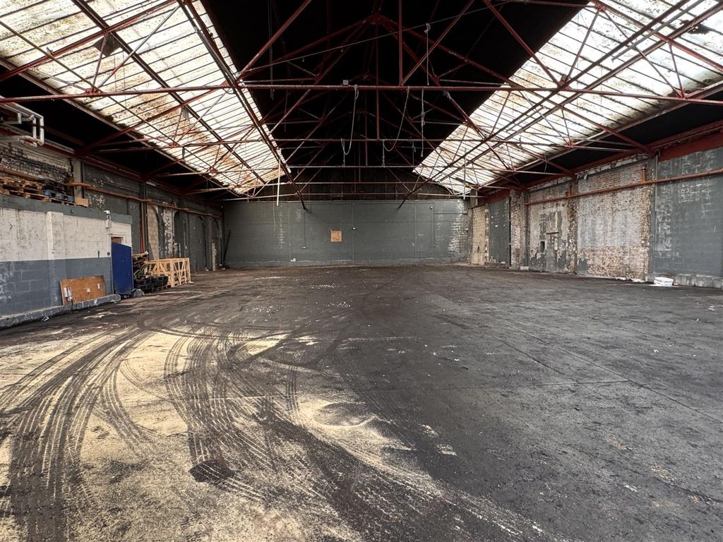 Property photo 2 of 6