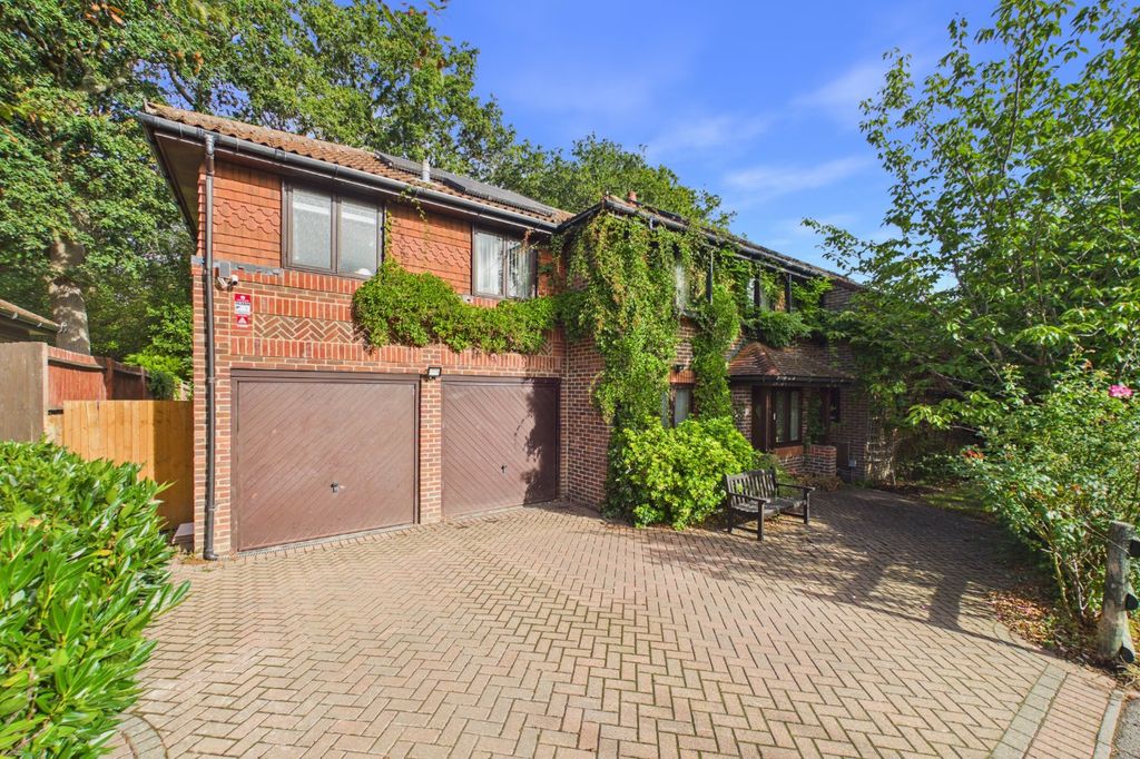 Property photo 1 of 18 Picture No. 33