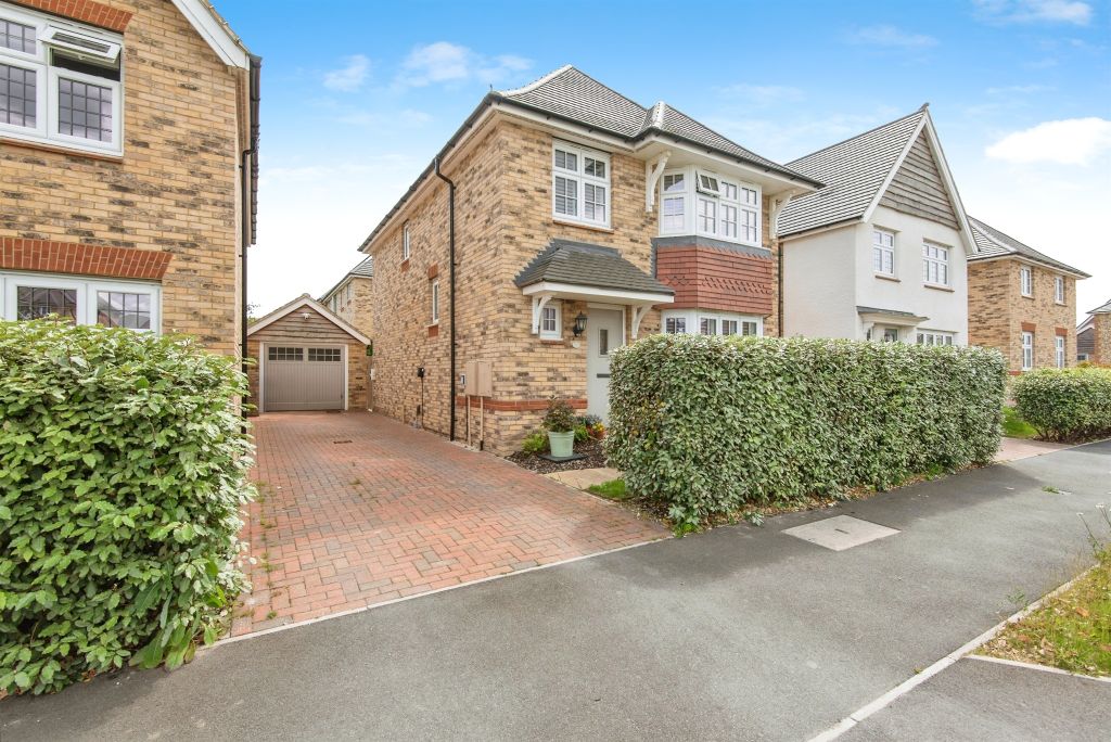Property photo 1 of 17