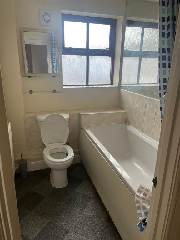 Property photo 3 of 8 85314722-6174-4696-8Ab5-d00Ad835616A.Jpeg