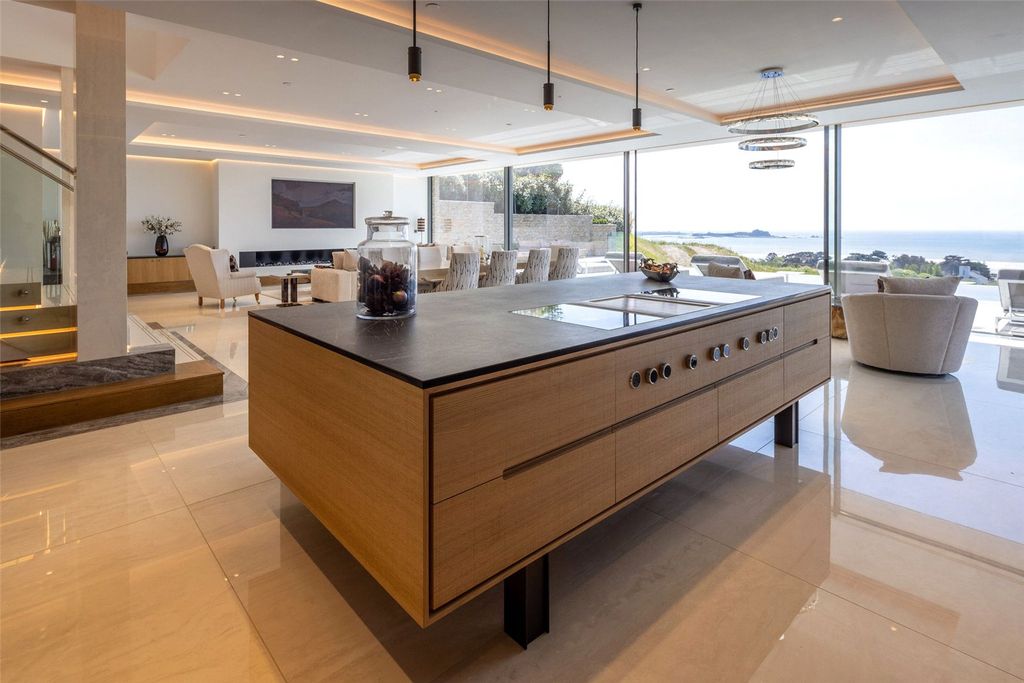 Additional image 11 of 5 bed detached house for saleLe Mont Cambrai, St Lawrence, Jersey JE3