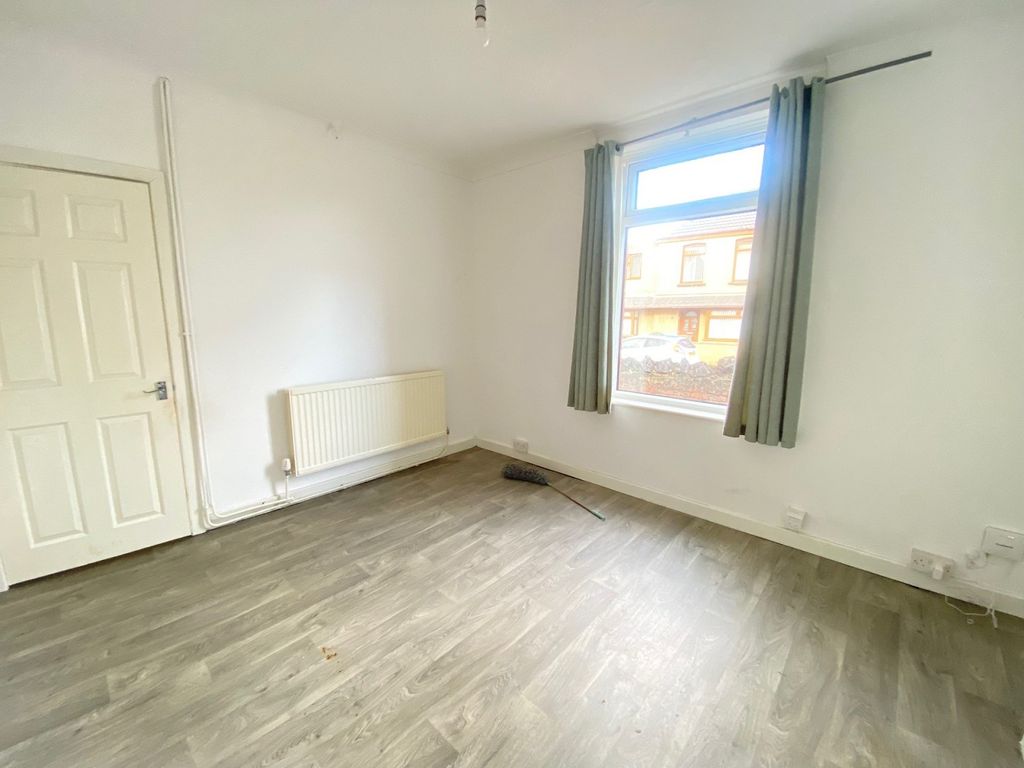 Property photo 2 of 13 Not Specified