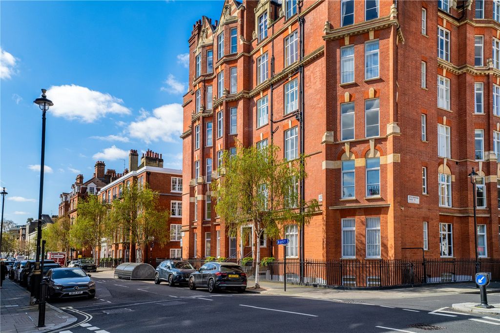 Property photo 2 of 23 Picture No. 53