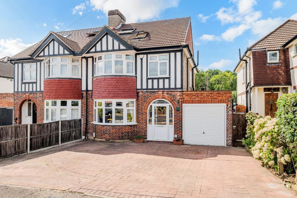 Property photo 1 of 20 Rosedale Road