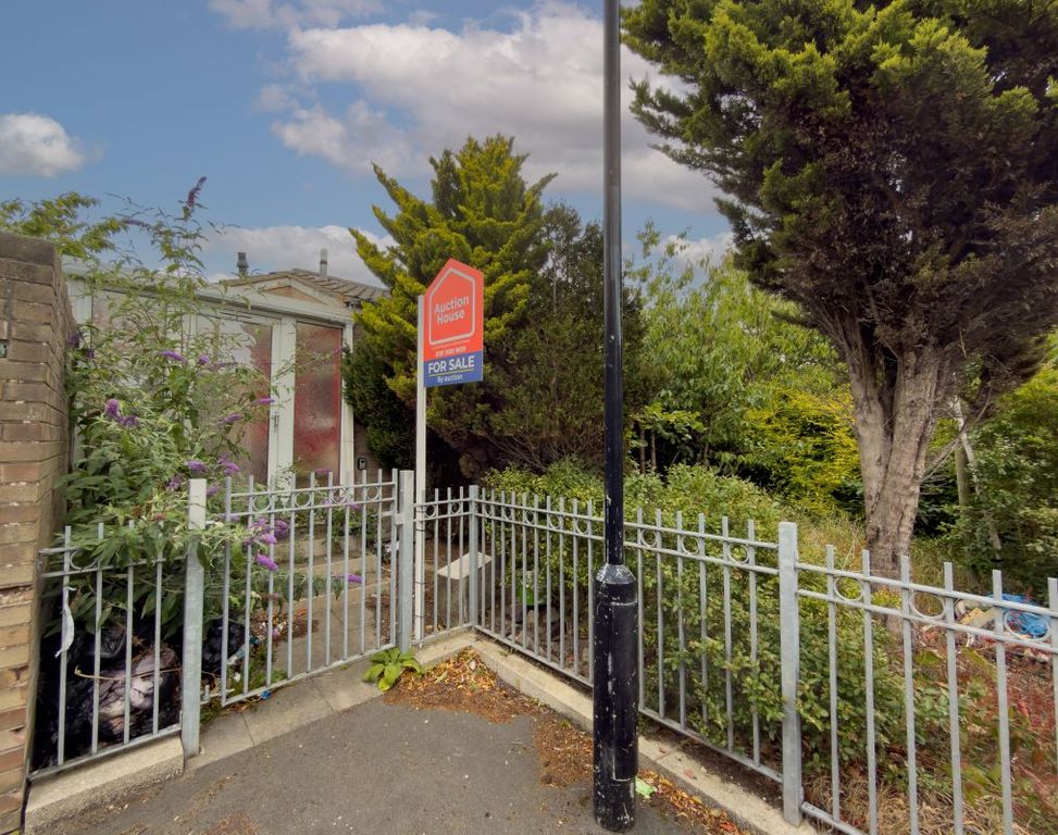 Property photo 1 of 10 Image 1