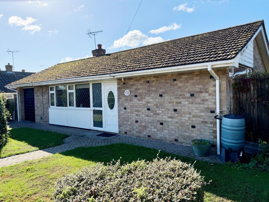Property photo 1 of 13 Detached Bungalow