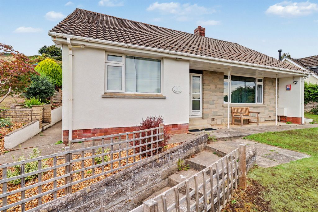 Property photo 2 of 6 2 - Picture No. 03