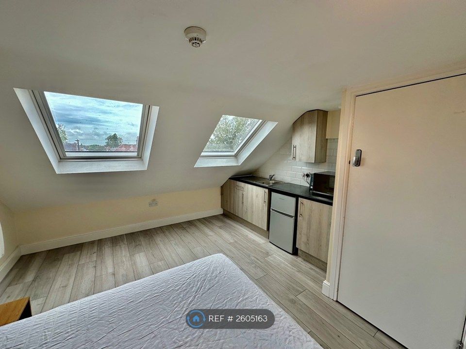 Property photo 2 of 4