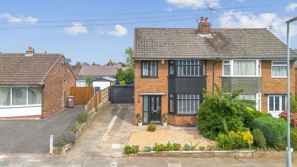 Property photo 1 of 24