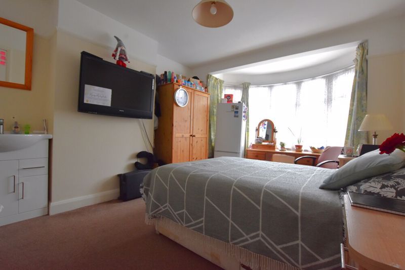Property photo 3 of 14 Photo 2