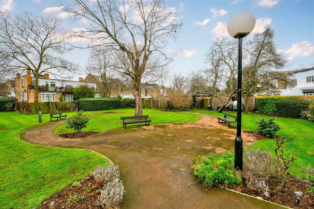 Property photo 2 of 15