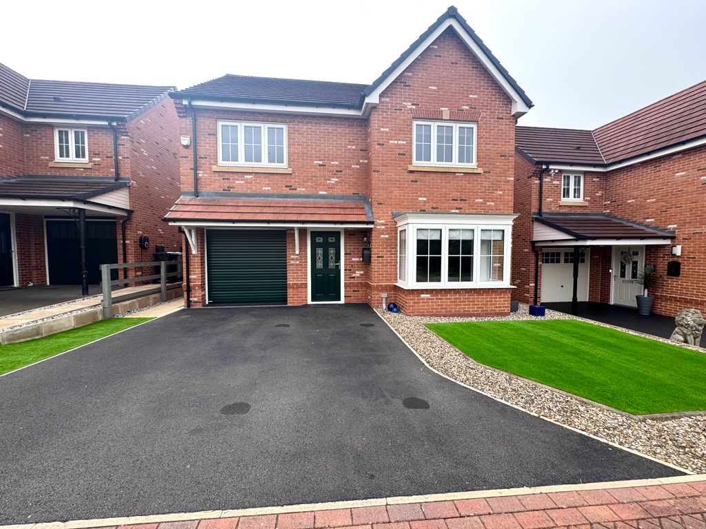 Property photo 1 of 18