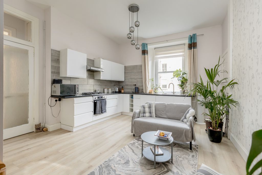 Property photo 2 of 16 Property Image 2