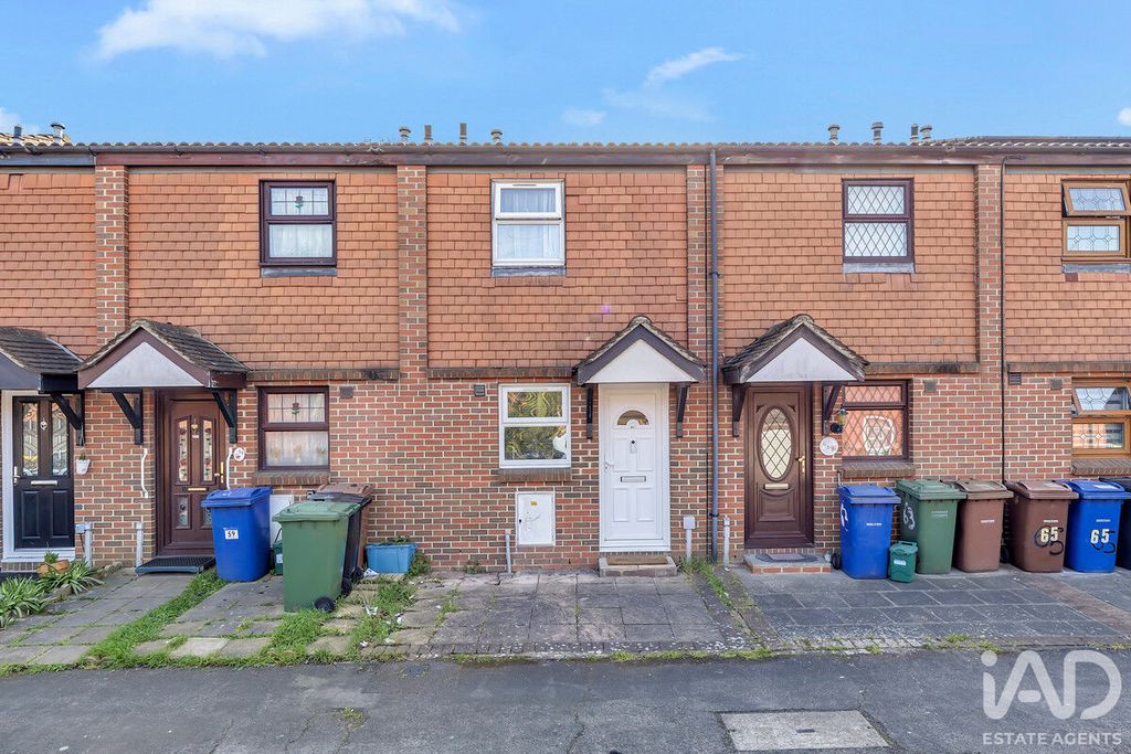 Property photo 1 of 13