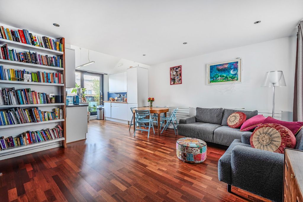 Property photo 1 of 14 Picture No. 09