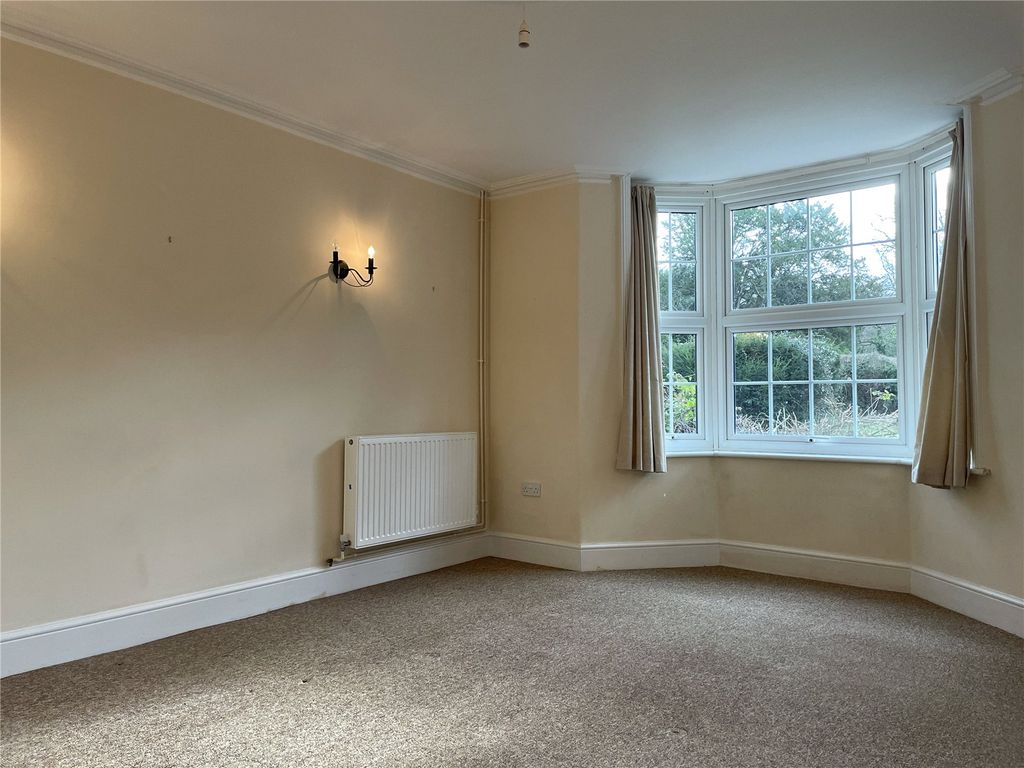 Property photo 3 of 14 Picture No. 03