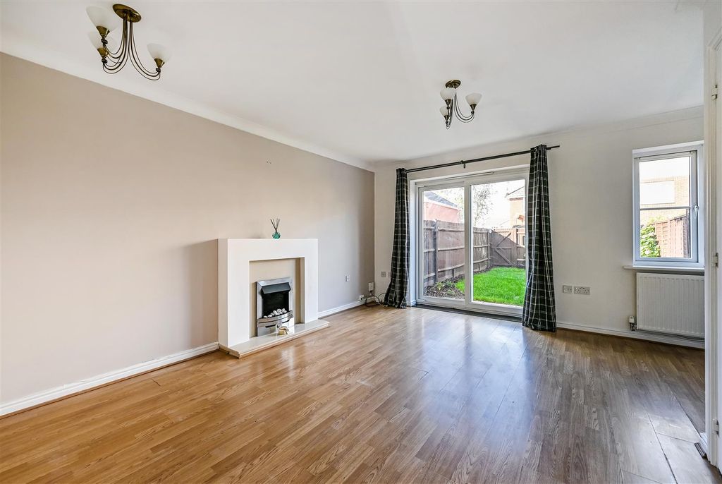 Property photo 3 of 18 Reception.Jpg