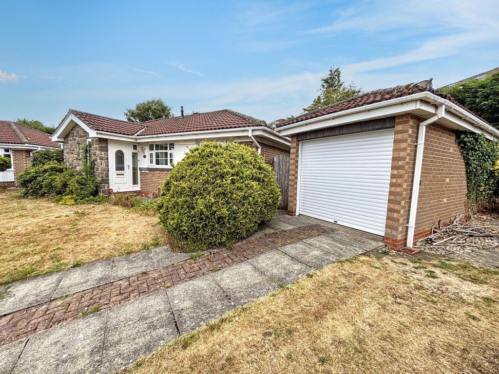 Property photo 2 of 13