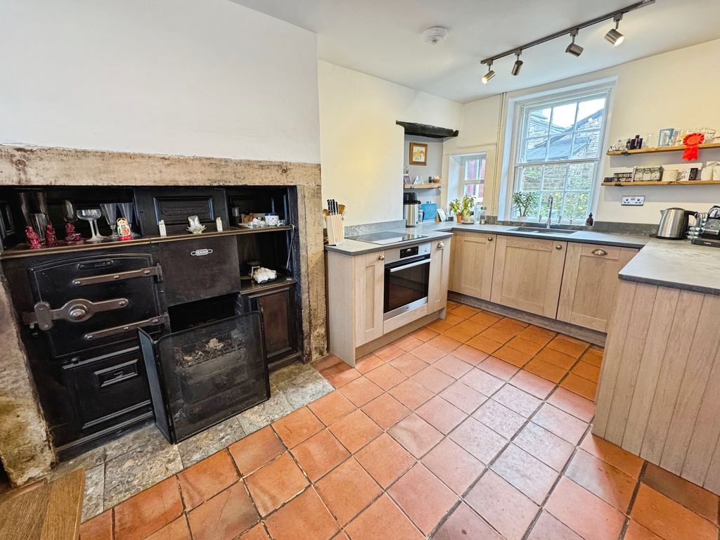 Property photo 2 of 11 Photo 9