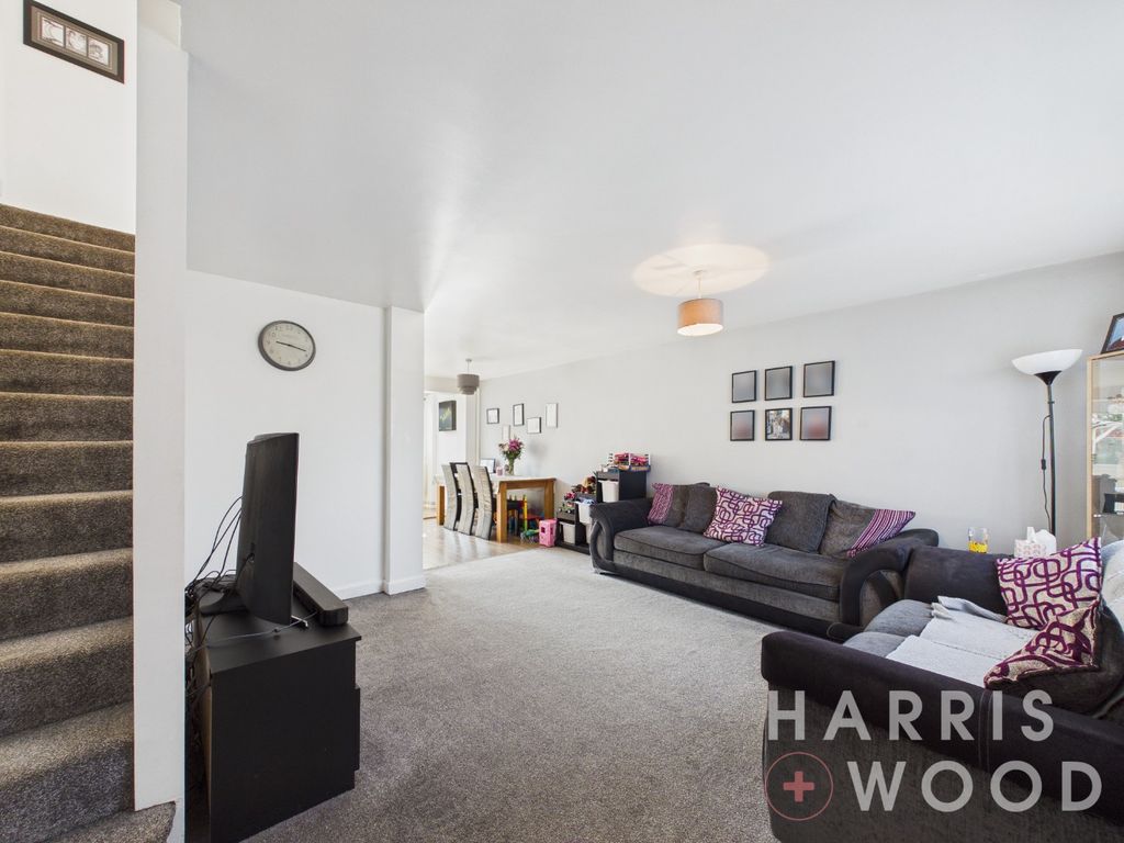Property photo 3 of 19 5121044