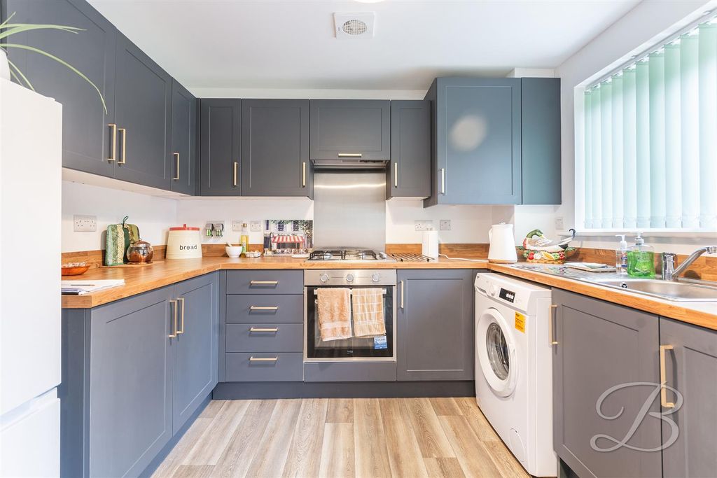 Property photo 3 of 24 CC11.Jpg