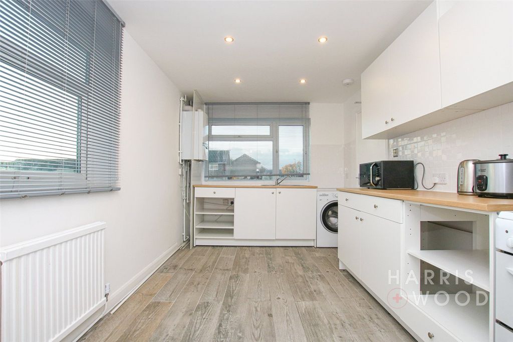 Property photo 3 of 9 Picture No. 04