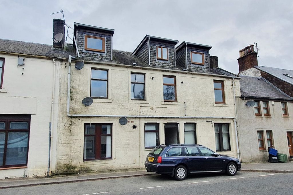 Property photo 1 of 6