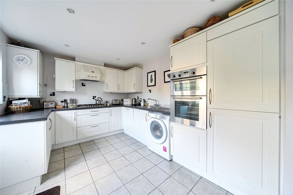 Property photo 3 of 14 Picture No. 14