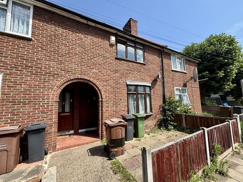 Property photo 1 of 12