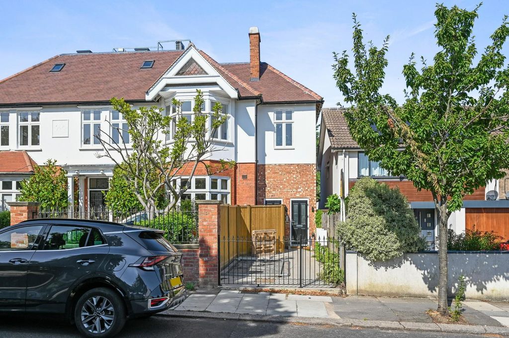 Property photo 1 of 12 4.Jpg