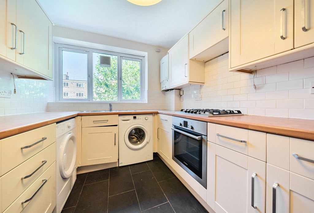 Property photo 2 of 5 Picture No. 05