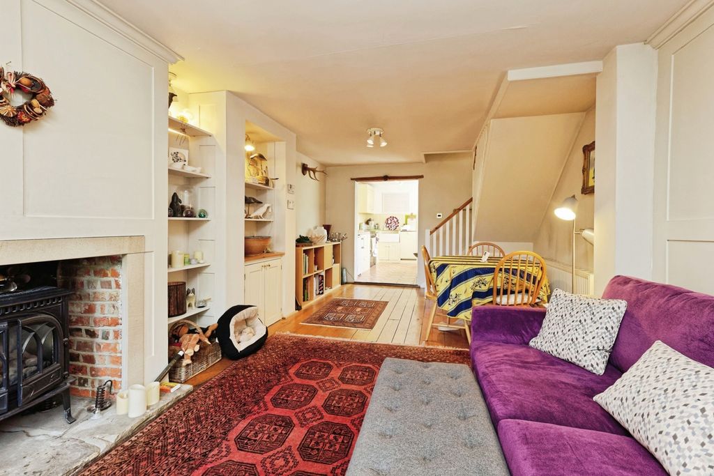 Property photo 3 of 17 Pbox-Img.Jpg