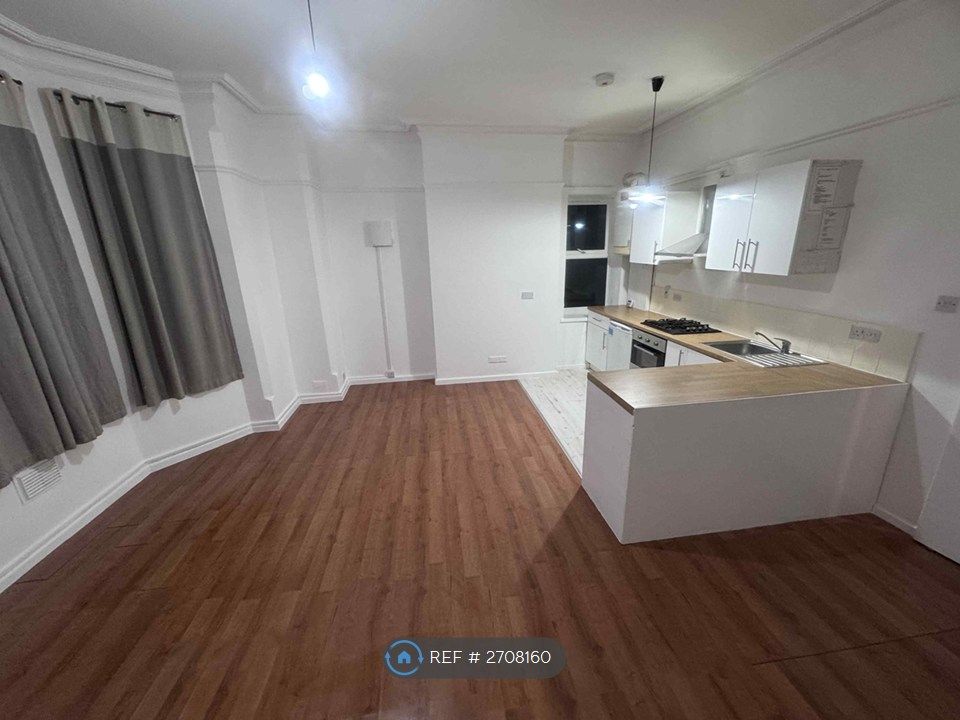 Property photo 1 of 8 Open Plan Lounge/ Kitchen Area