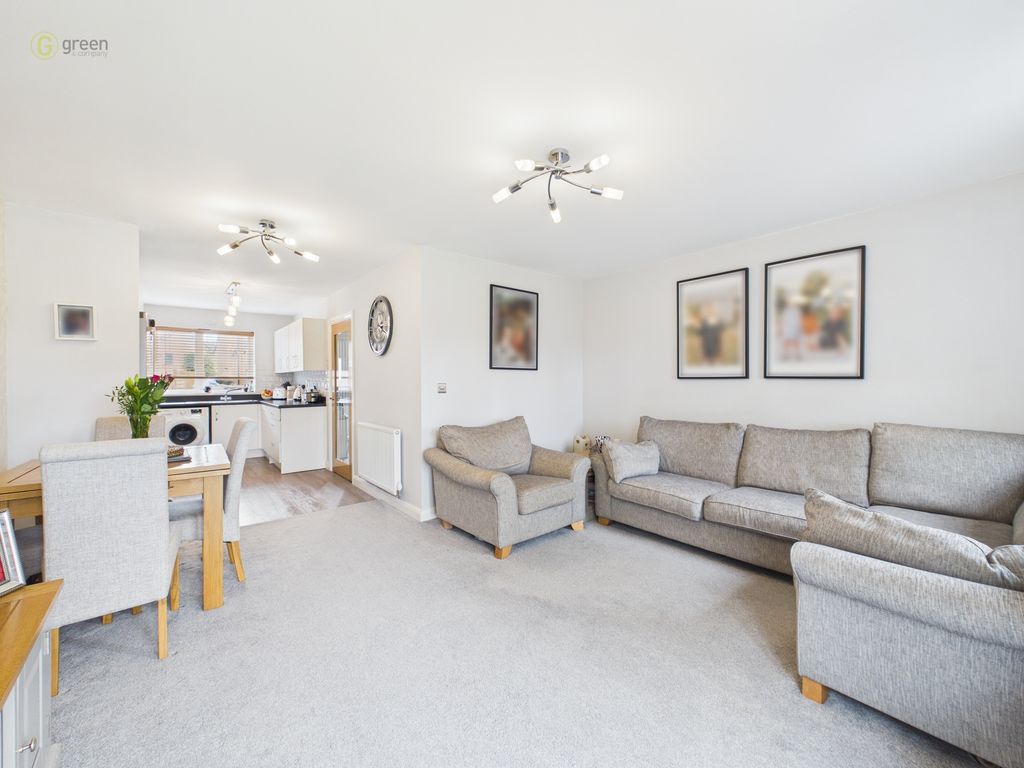 Property photo 2 of 22 66Aecbcec30c441088cd38c159Ab39d5100Cam01698G0Pr0177Still014