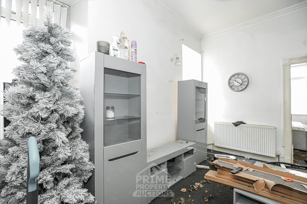 Property photo 3 of 37