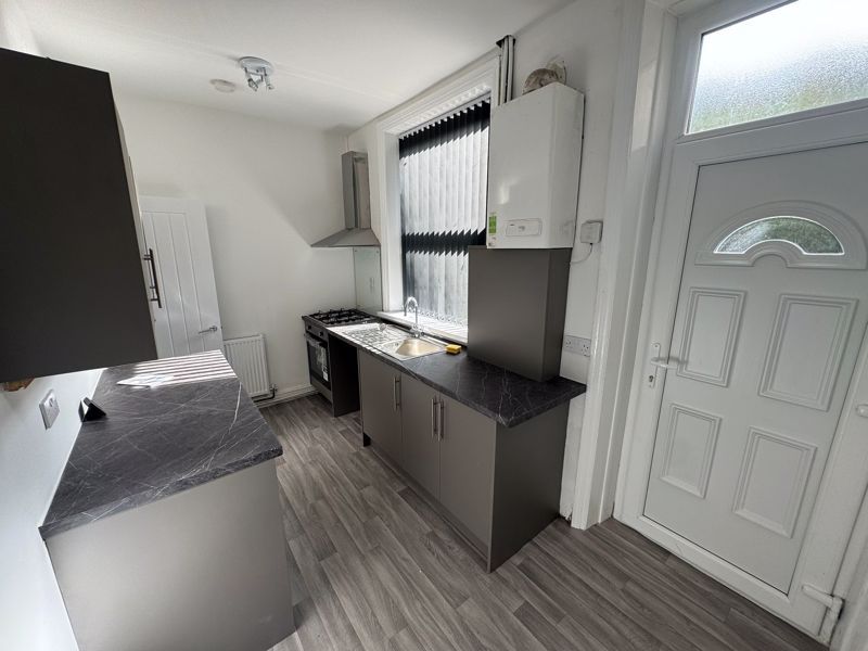 Property photo 3 of 10 Photo 3