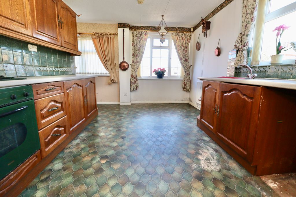 Property photo 2 of 9 Img_1428